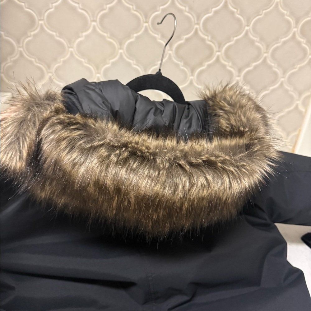 Men's Eddie Bauer Superior Down Stadium Coat - Picture 6 of 8